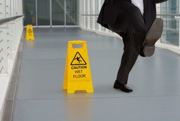 What to Expect If You're Considering a Texas Slip and Fall Lawsuit